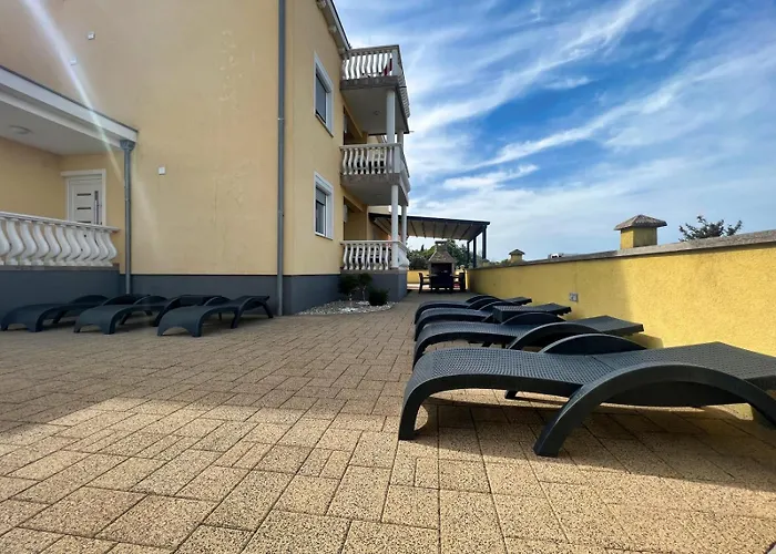 In Zadar With Terrace, Air Conditioning, Wifi, Washing Machine 4141-1