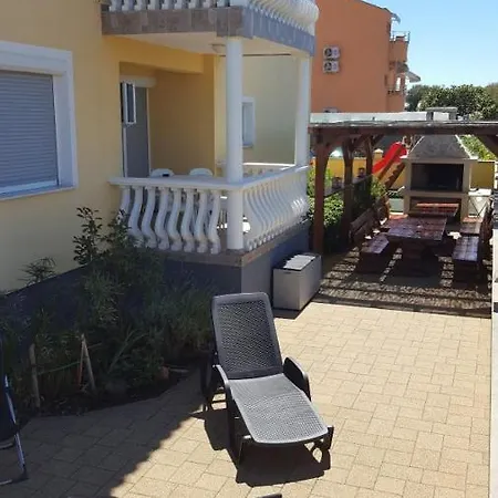 In Zadar With Terrace, Air Conditioning, Wifi, Washing Machine 4141-1 Zaton (Zadar)
