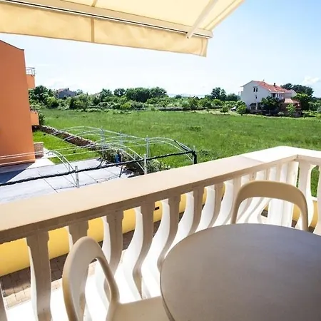 In Zadar With Terrace, Air Conditioning, Wifi, Washing Machine 4141-1 Zaton (Zadar)
