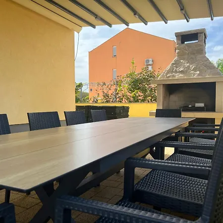 Appartement In Zadar With Terrace, Air Conditioning, Wifi, Washing Machine 4141-1 Zaton (Zadar)