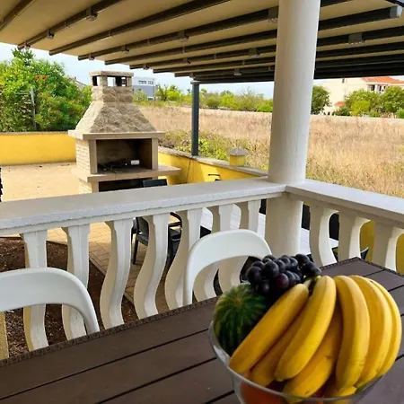 In Zadar With Terrace, Air Conditioning, Wifi, Washing Machine 4141-1 Appartement Zaton (Zadar)