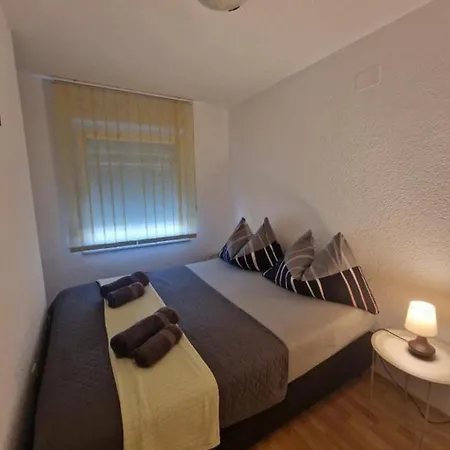 In Zadar With Terrace, Air Conditioning, Wifi, Washing Machine 4141-1 Appartement Zaton (Zadar)