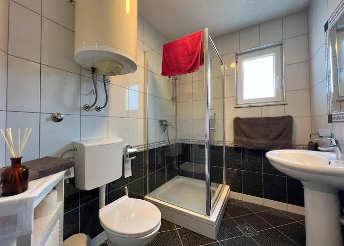 In Zadar With Terrace, Air Conditioning, Wifi, Washing Machine 4141-1 Zaton (Zadar)